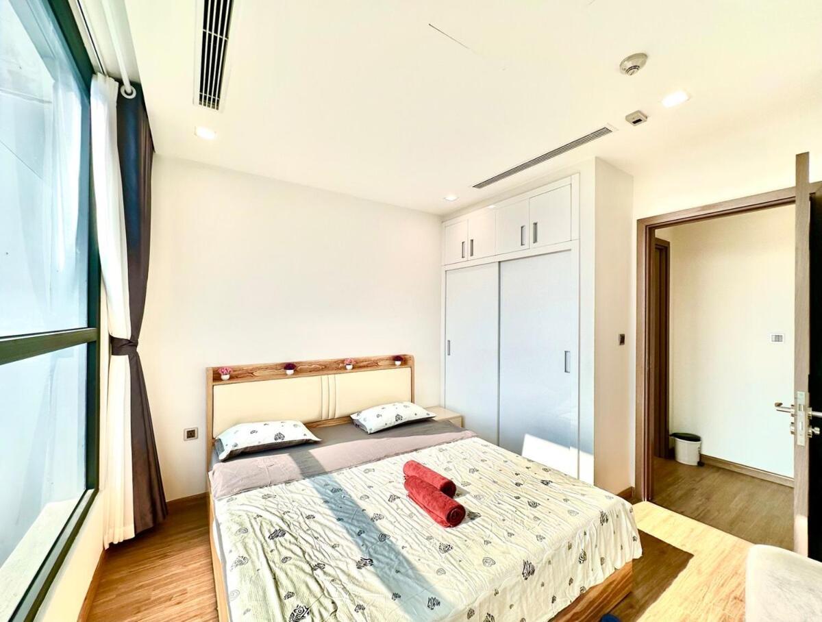 Delux 2 Bedroom Opposite To National Convention Centre * Hà Nội