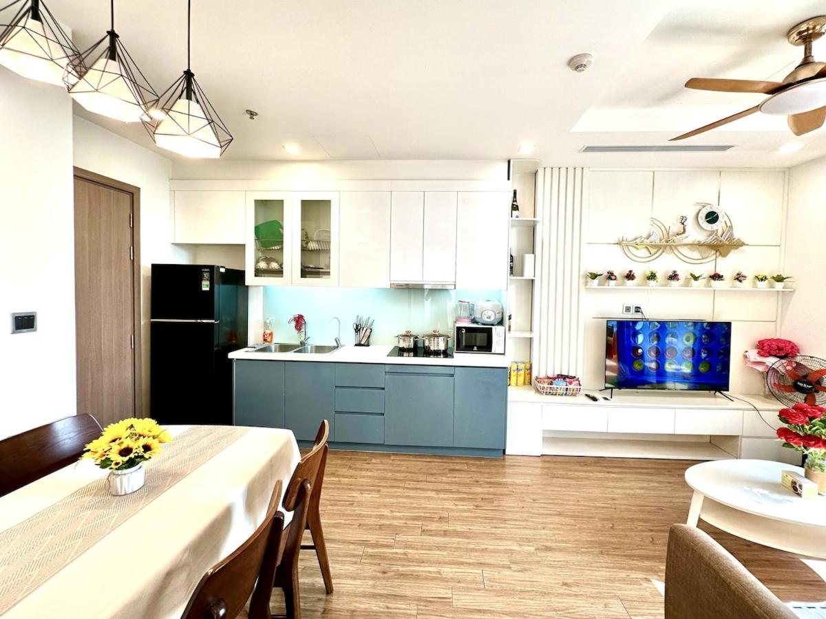 Căn hộ Delux 2 Bedroom Opposite To National Convention Centre *