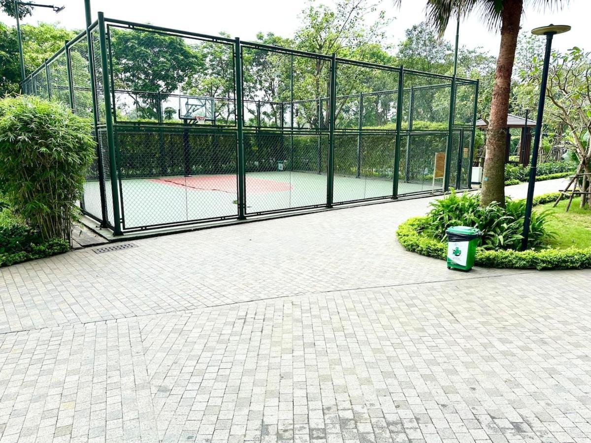 Delux 2 Bedroom Opposite To National Convention Centre Căn hộ Hà Nội