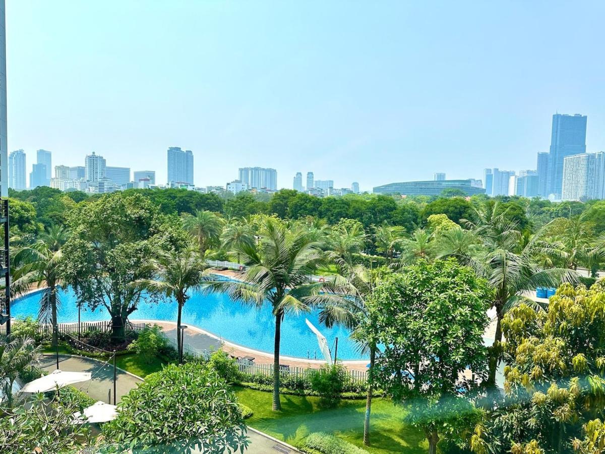 Delux 2 Bedroom Opposite To National Convention Centre * Hà Nội