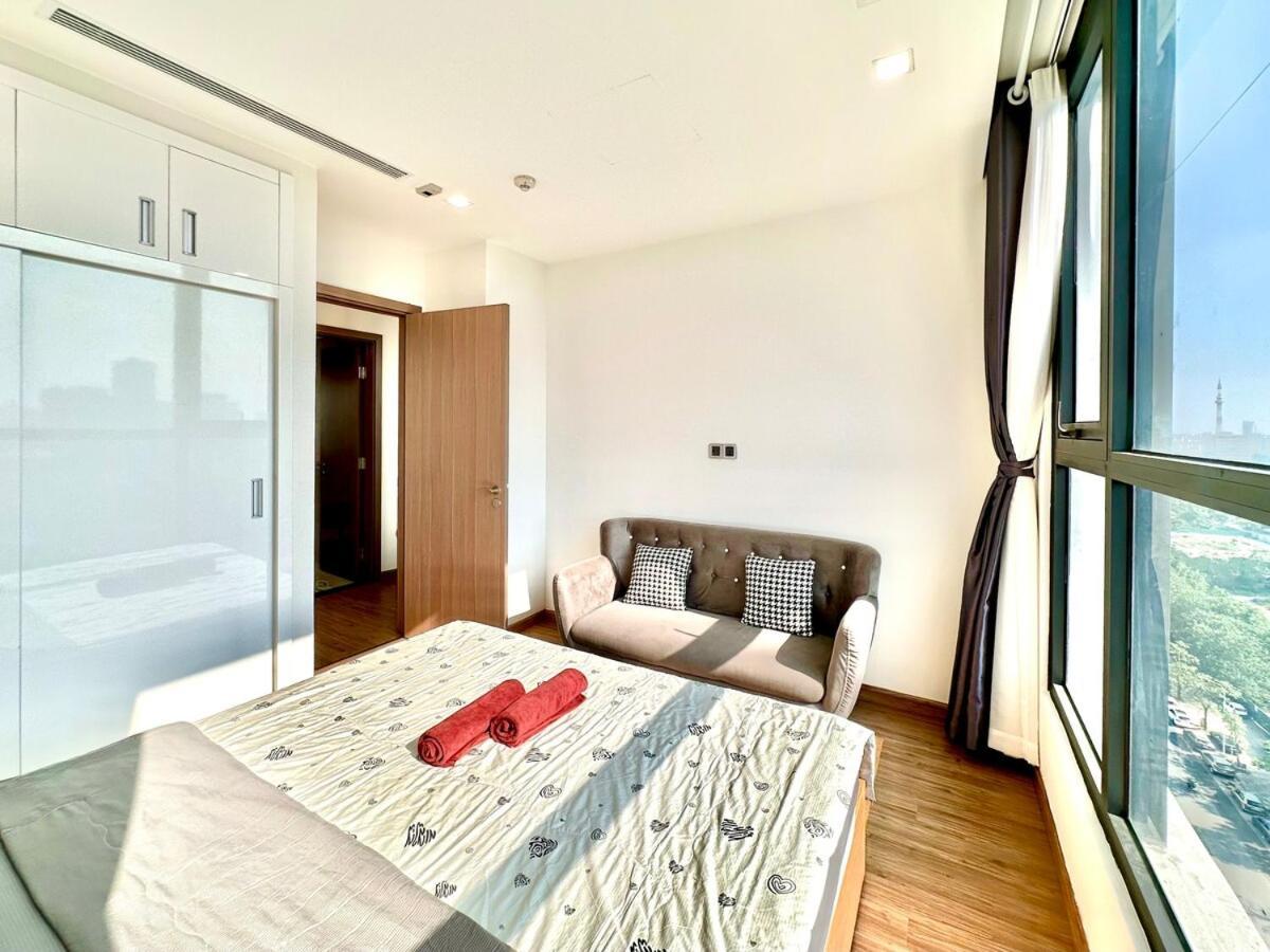 Delux 2 Bedroom Opposite To National Convention Centre Căn hộ Hà Nội