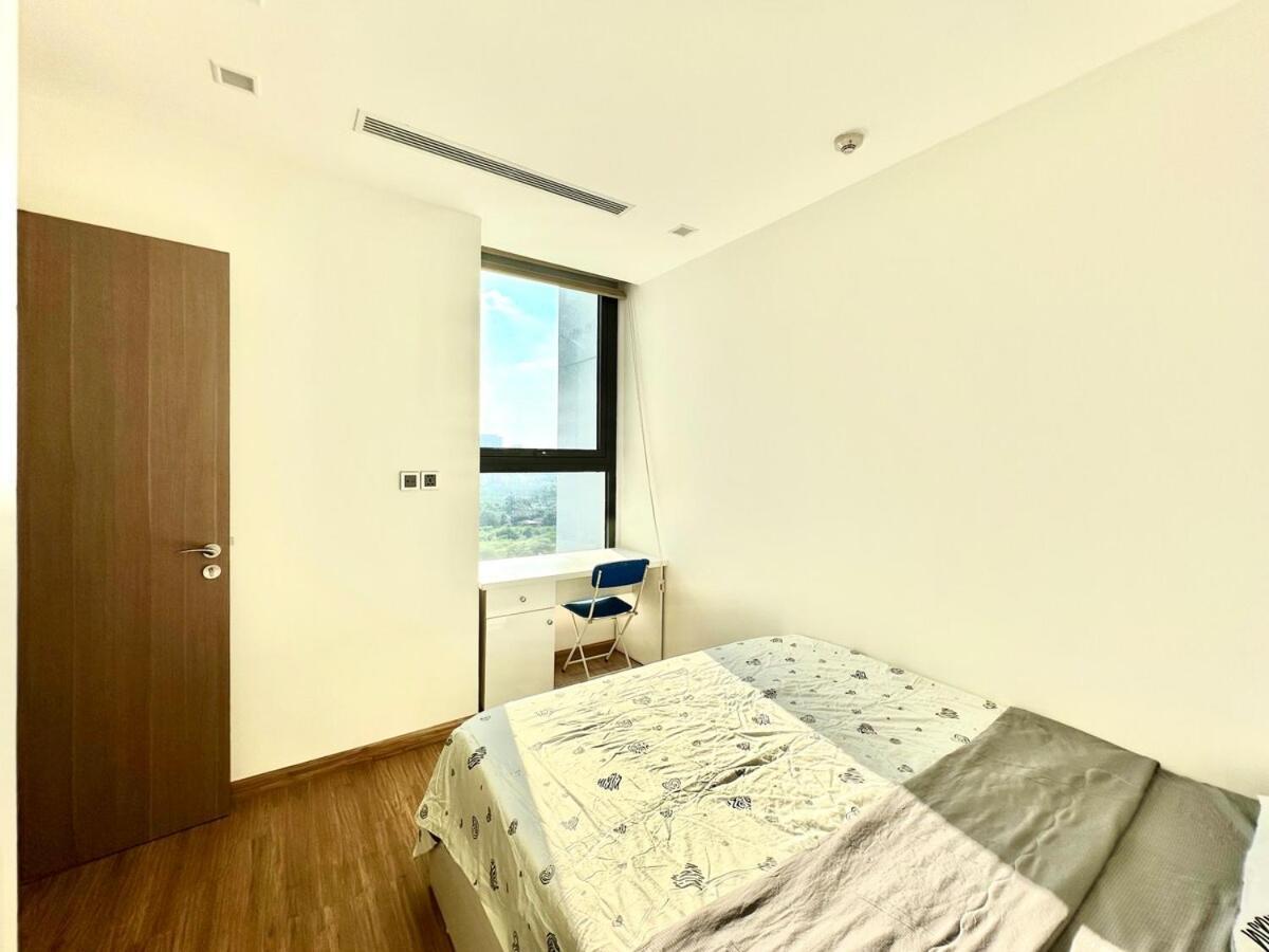 Delux 2 Bedroom Opposite To National Convention Centre Căn hộ *