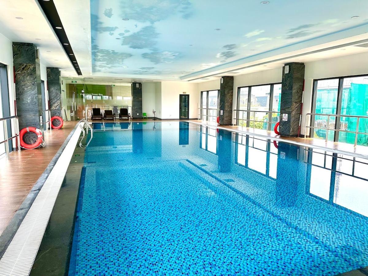 Delux 2 Bedroom Opposite To National Convention Centre Hà Nội