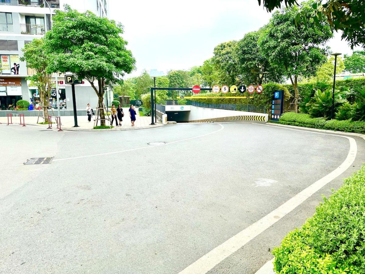 Delux 2 Bedroom Opposite To National Convention Centre * Hà Nội